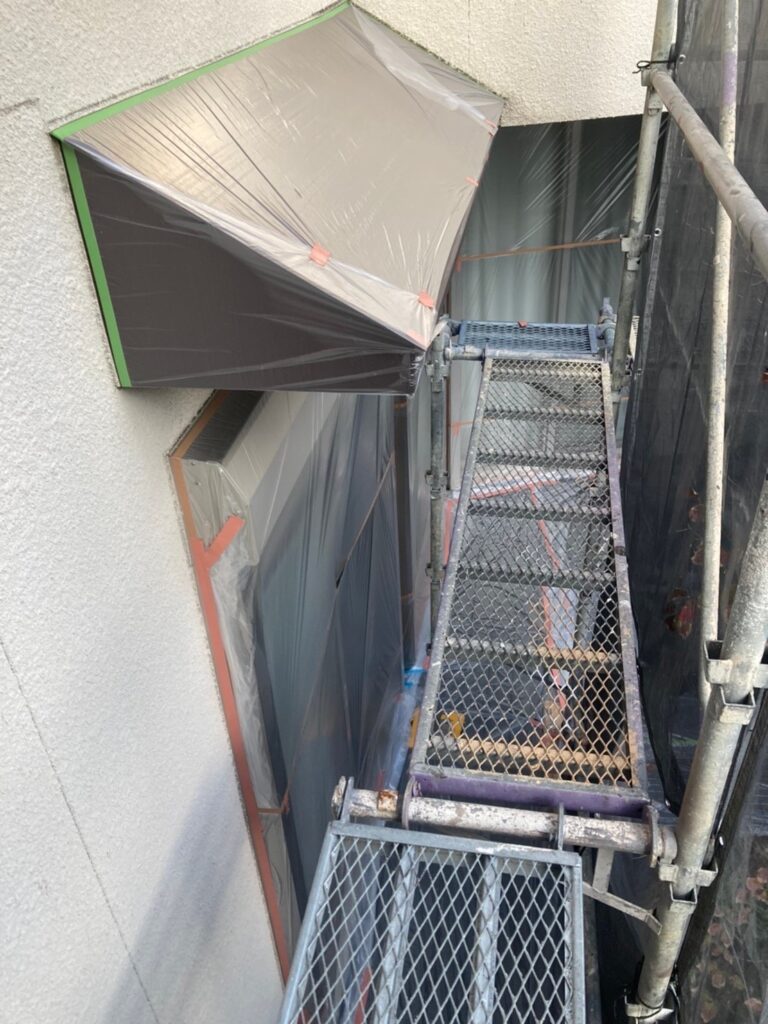 福岡県福岡市 N様邸【住宅塗装】作業工程:各所養生 写真6