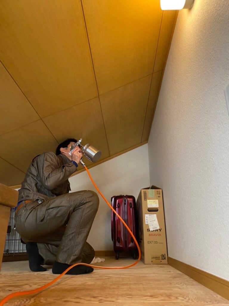 福岡県福岡市 N様邸【住宅塗装】作業工程:光触媒コーティング(屋内) 写真1