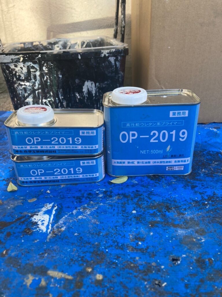 福岡県福岡市城南区 H様邸【住宅塗装】作業工程：コーキング工事 写真17