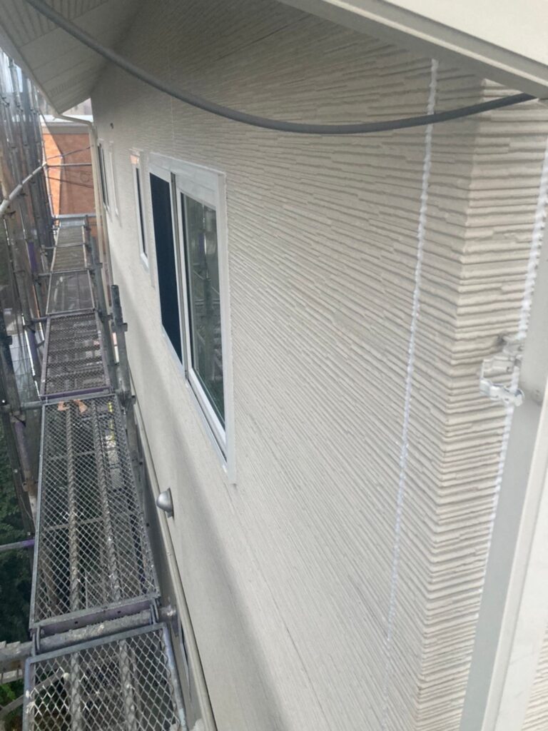 福岡県福岡市城南区 H様邸【住宅塗装】作業工程：コーキング工事 写真30