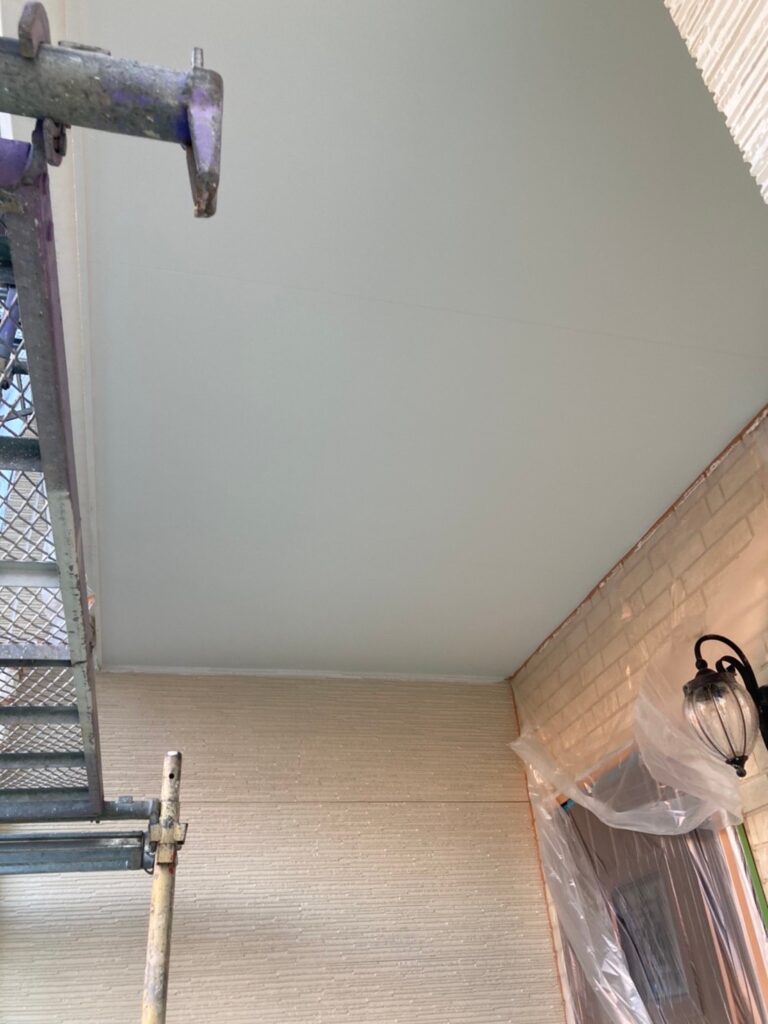 福岡県福岡市城南区 H様邸【住宅塗装】作業工程：軒天塗装 写真10