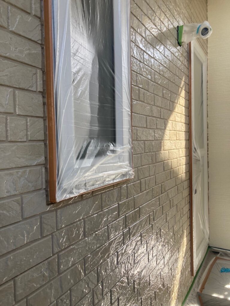 福岡県福岡市城南区 H様邸【住宅塗装】作業工程：外壁塗装(クリヤー) 写真10