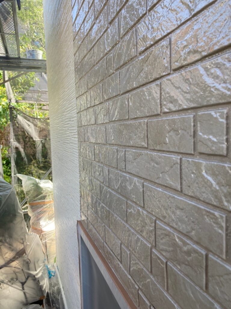 福岡県福岡市城南区 H様邸【住宅塗装】作業工程：外壁塗装(クリヤー) 写真11