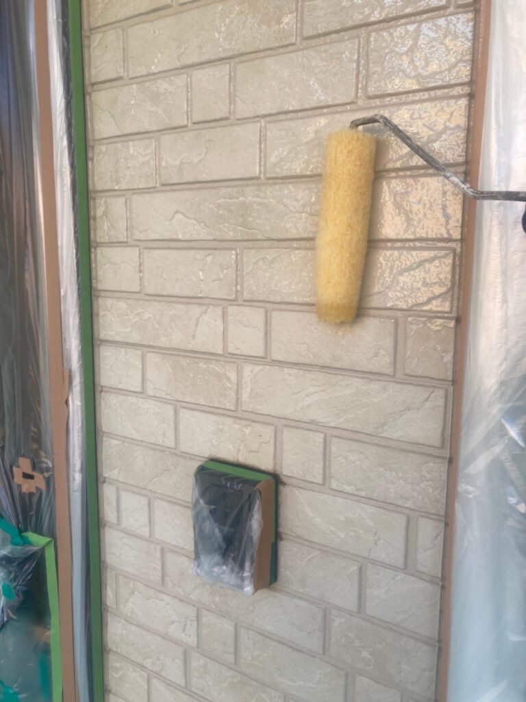 福岡県福岡市城南区 H様邸【住宅塗装】作業工程：外壁塗装(クリヤー) 写真8