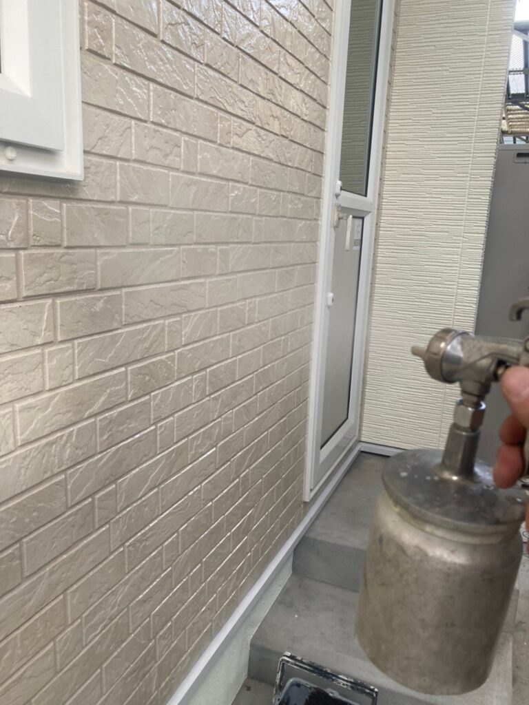 福岡県福岡市城南区 H様邸【住宅塗装】作業工程：光触媒コーティング 写真14