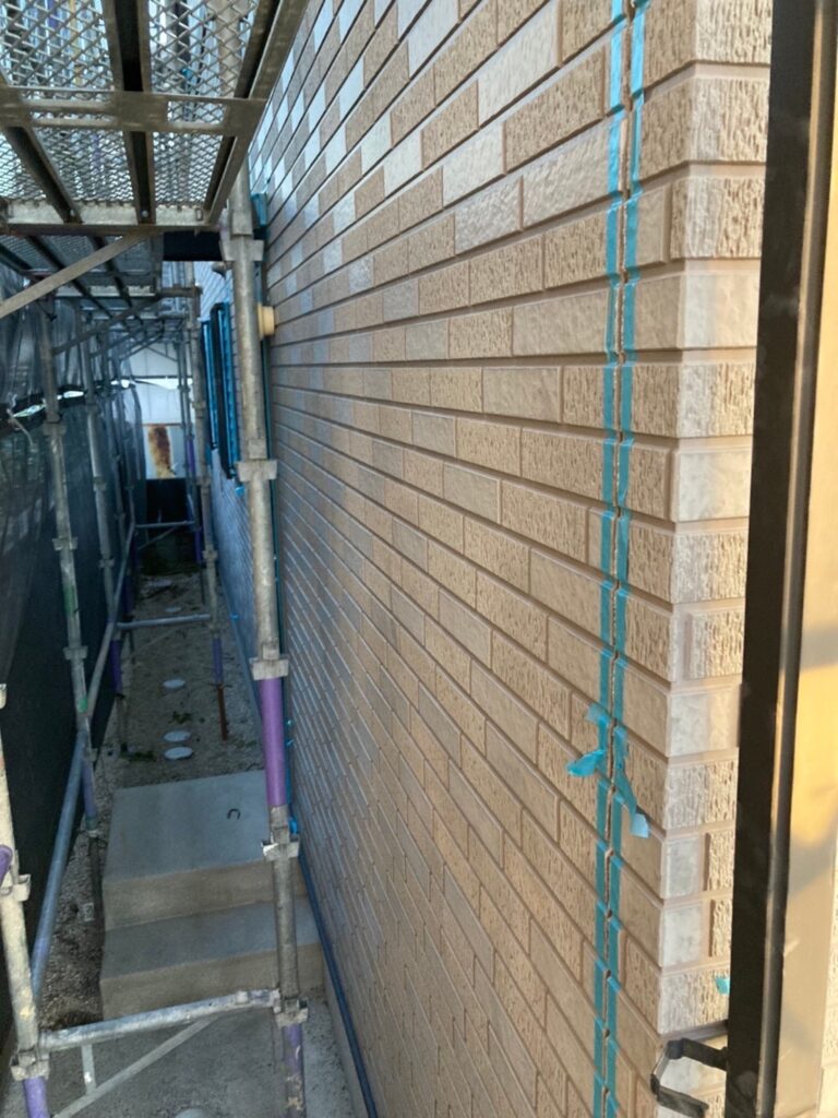 福岡県久留米市 F様邸【住宅塗装】作業工程：コーキング工事 写真9