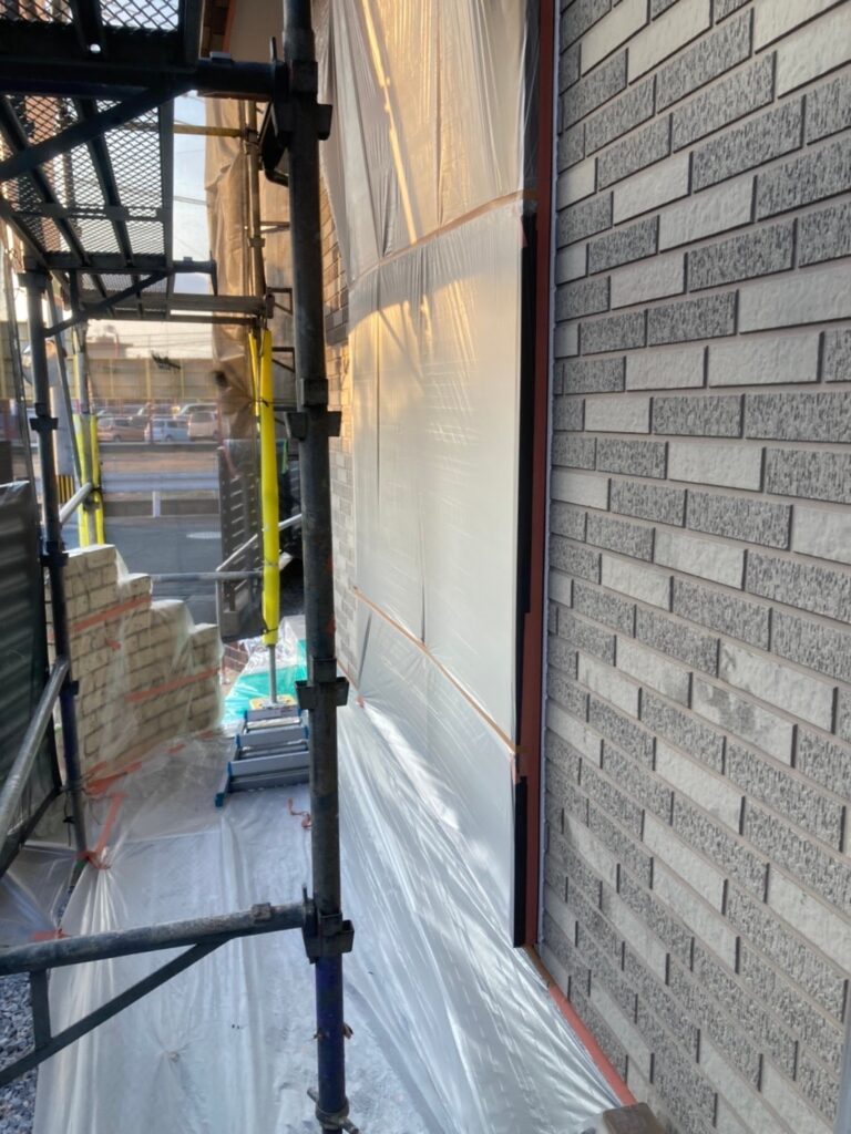 福岡県久留米市 F様邸【住宅塗装】作業工程：各所養生 写真2