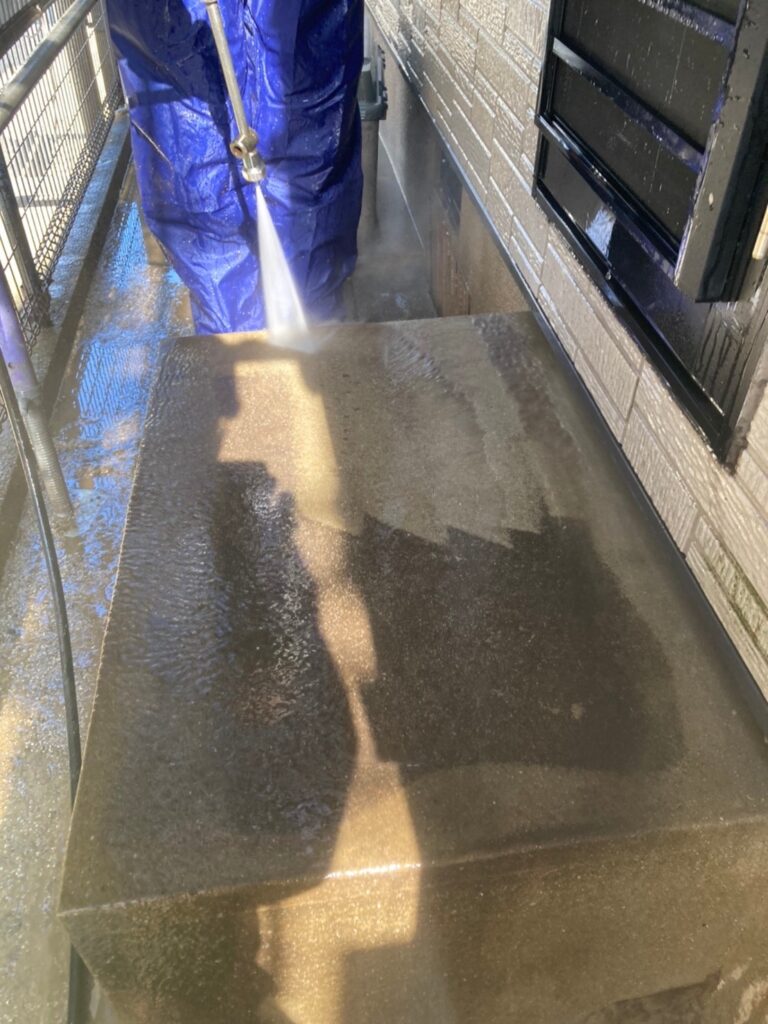 福岡県糟屋郡 N様邸【住宅塗装】作業工程：高圧洗浄 写真9