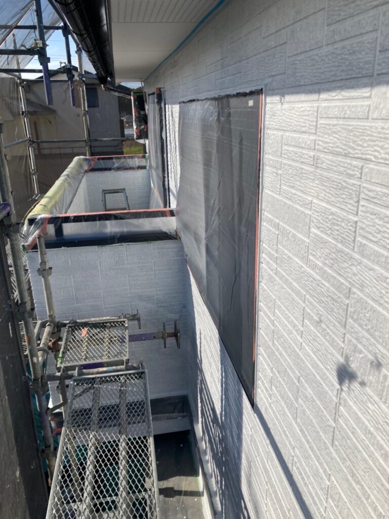 福岡県糟屋郡 N様邸【住宅塗装】作業工程：外壁塗装 写真5