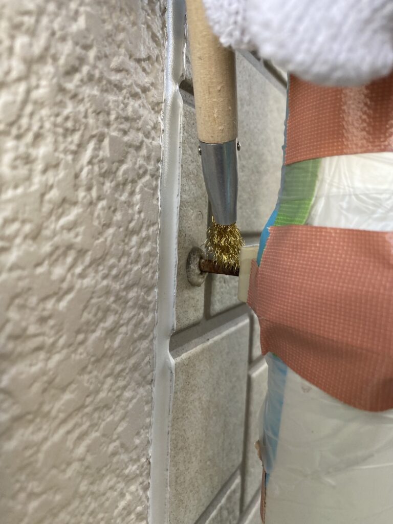 福岡県春日市 H様邸【住宅塗装】各所下地処理 写真2