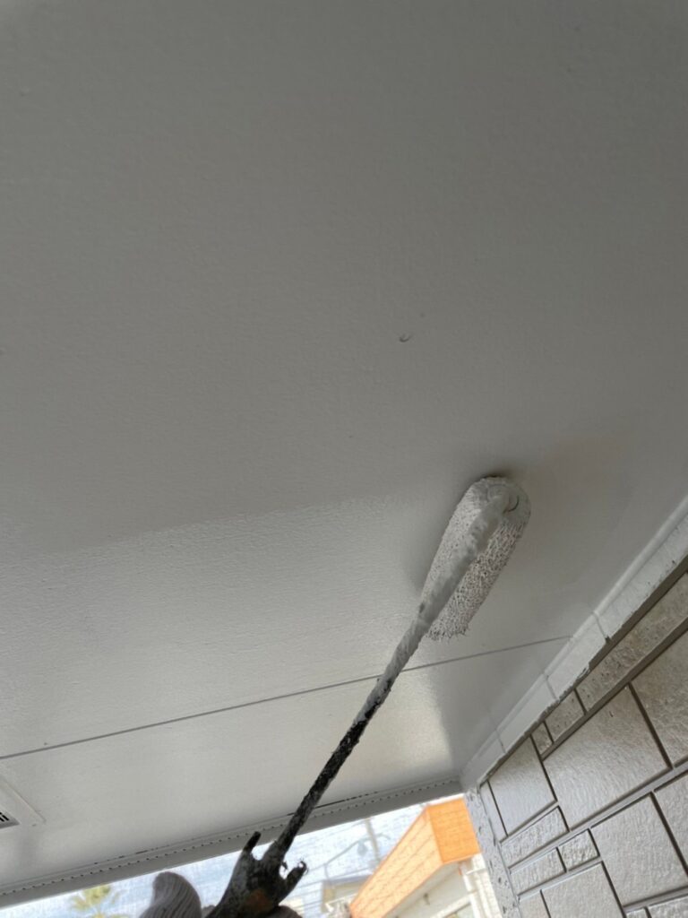 福岡県春日市 H様邸【住宅塗装】軒天塗装 写真3