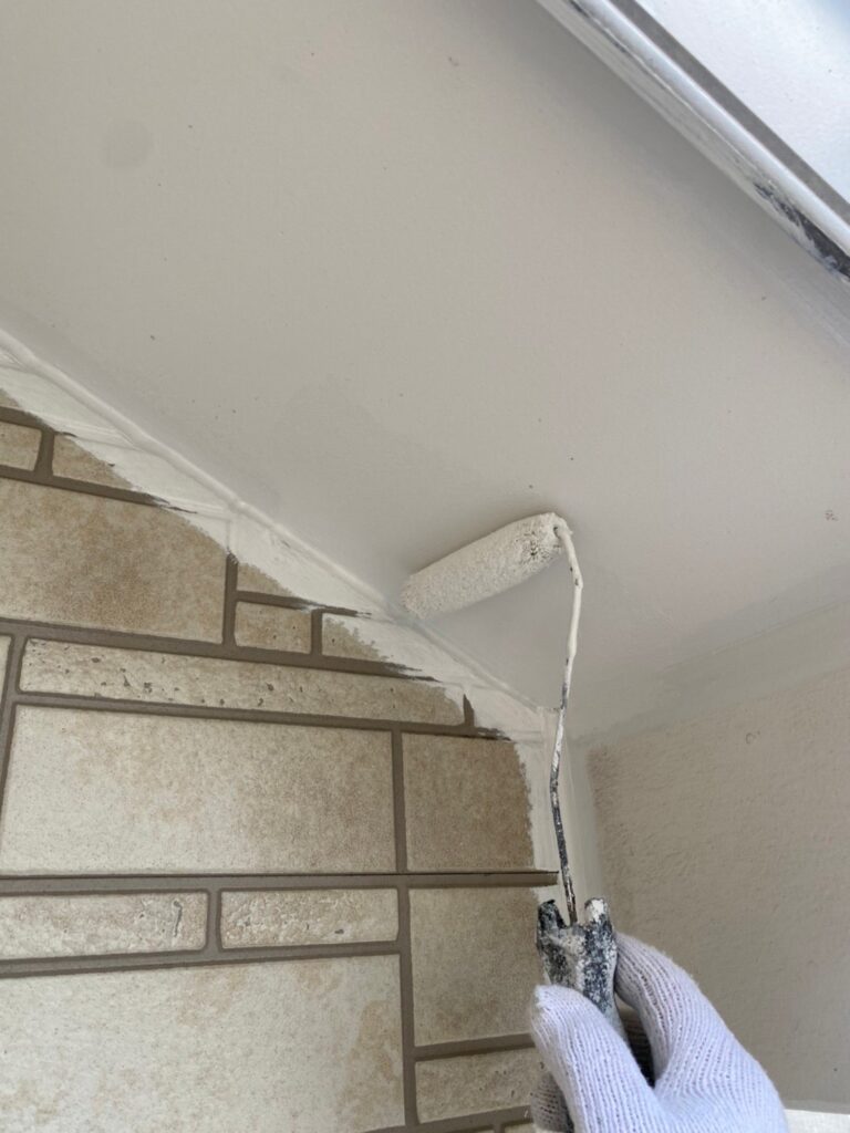 福岡県春日市 H様邸【住宅塗装】軒天塗装 写真5