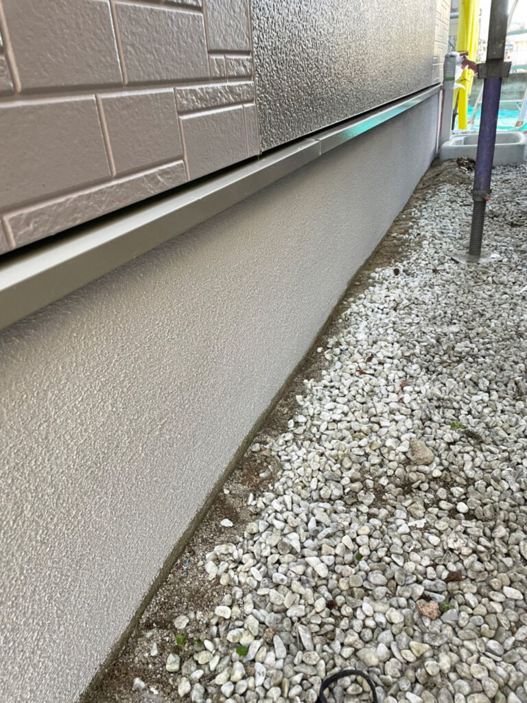 福岡県春日市 H様邸【住宅塗装】基礎巾木塗装 写真8