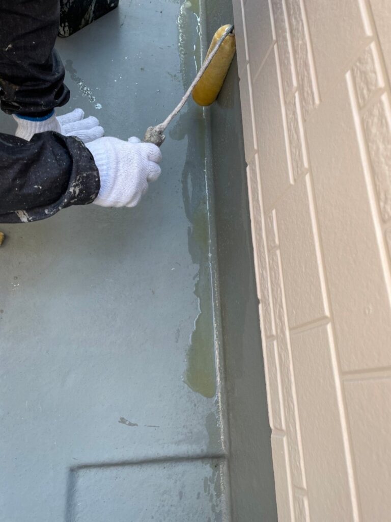 福岡県春日市 H様邸【住宅塗装】ベランダ防水塗装 写真4