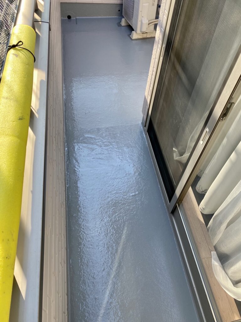 福岡県春日市 H様邸【住宅塗装】ベランダ防水塗装 写真8