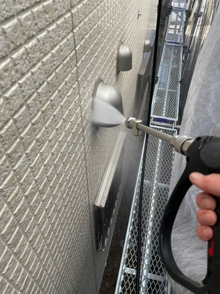 福岡県春日市 A様邸【住宅塗装】高圧洗浄 写真6