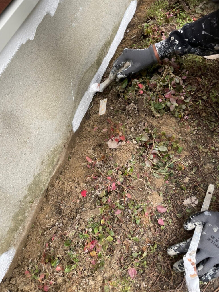 福岡県春日市 A様邸【住宅塗装】基礎巾木塗装 写真6