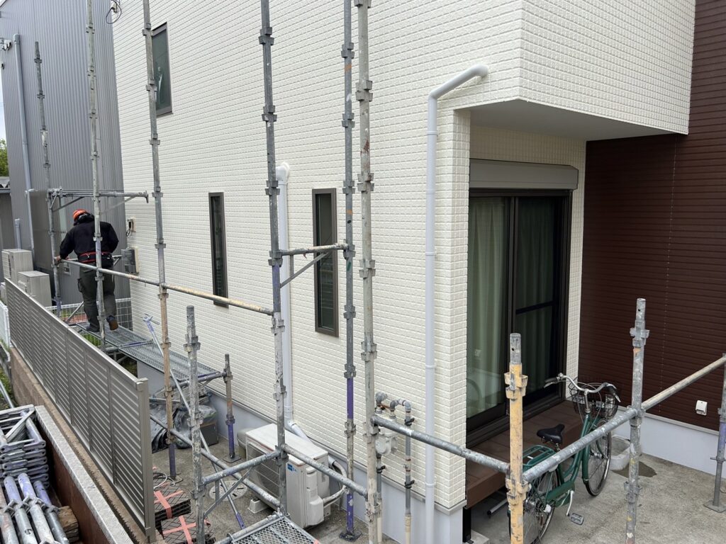 福岡県春日市 A様邸【住宅塗装】足場解体 写真2