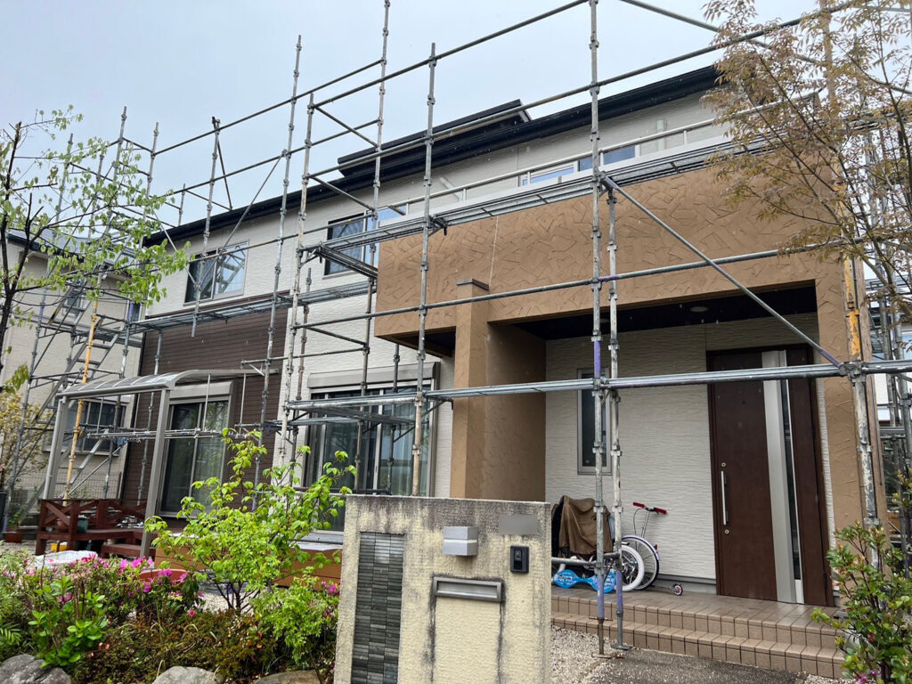 福岡県福岡市西区 N様邸【住宅塗装】足場組立 写真3