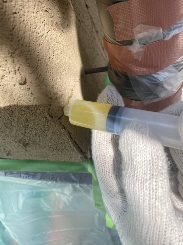 福岡県福岡市西区 N様邸【住宅塗装】外壁塗装(ジョリパットひび割れ補修) 写真3