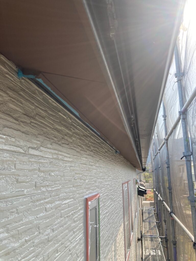 福岡県福岡市西区 N様邸【住宅塗装】軒天塗装 写真7