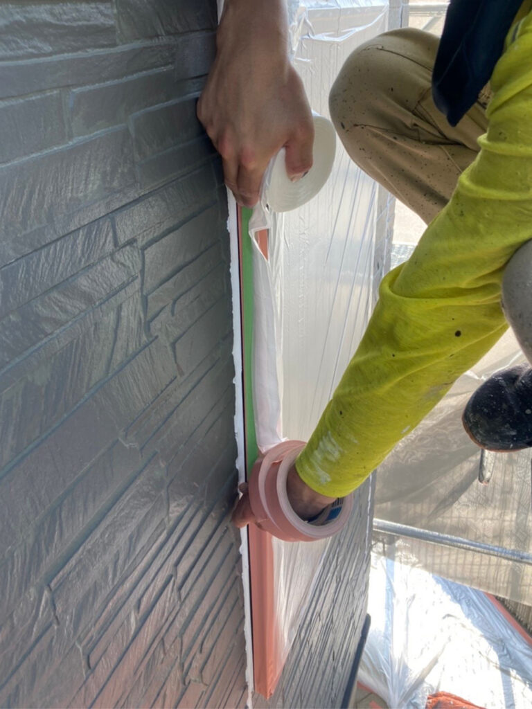 福岡県久留米市 S様邸【住宅塗装】各所養生 写真1