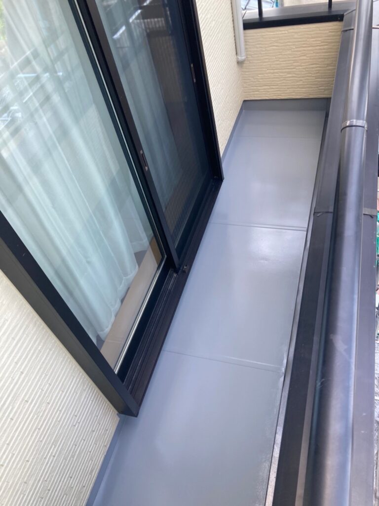 福岡県久留米市 S様邸【住宅塗装】ベランダ防水塗装 写真5