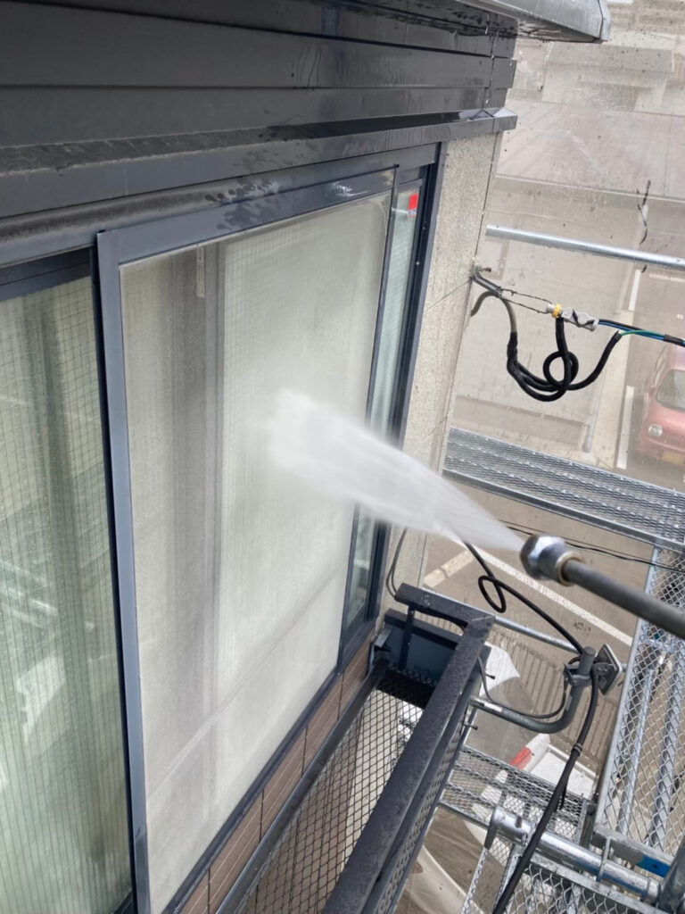 福岡県福岡市中央区 M様邸【住宅塗装】高圧洗浄 写真7