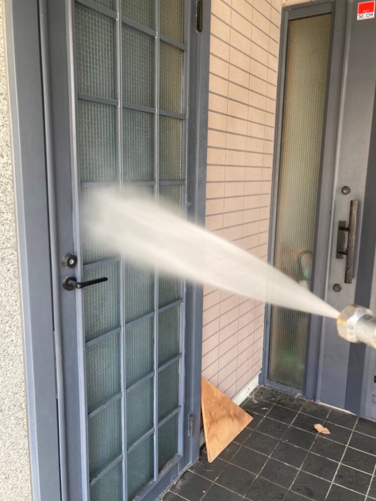 福岡県福岡市中央区 M様邸【住宅塗装】高圧洗浄 写真9