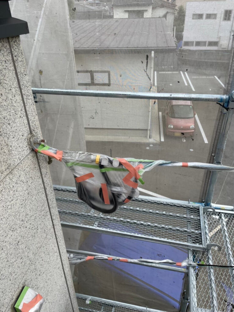 福岡県福岡市中央区 M様邸【住宅塗装】各所養生 写真7