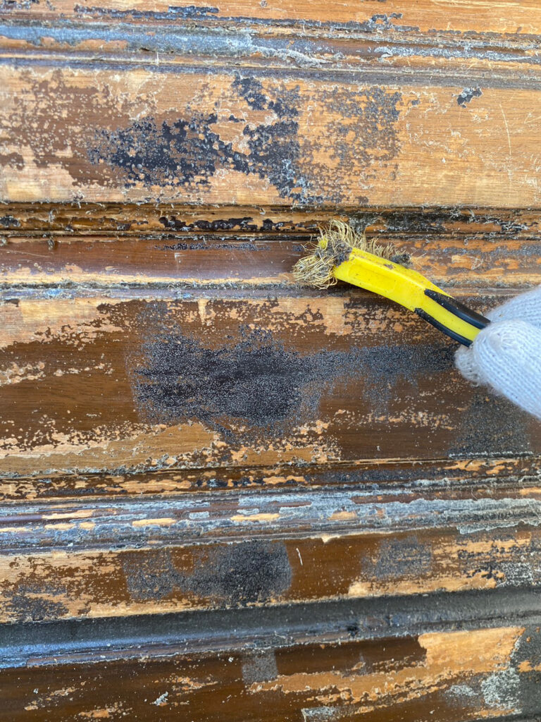 福岡県福岡市西区 M様邸【木製玄関ドア塗装】旧塗膜剥離 写真13