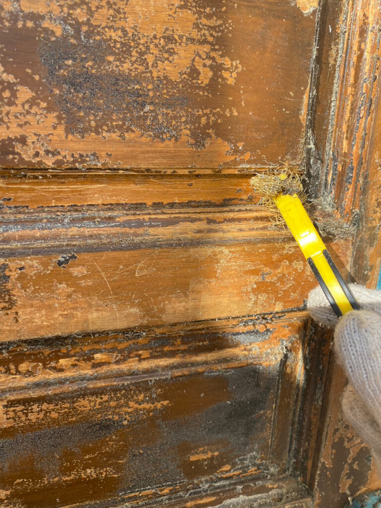 福岡県福岡市西区 M様邸【木製玄関ドア塗装】旧塗膜剥離 写真14