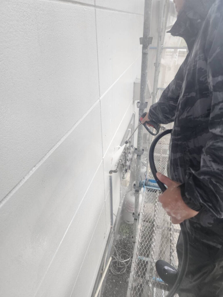 福岡県八女市 テナントビル【改修工事】高圧洗浄 写真7