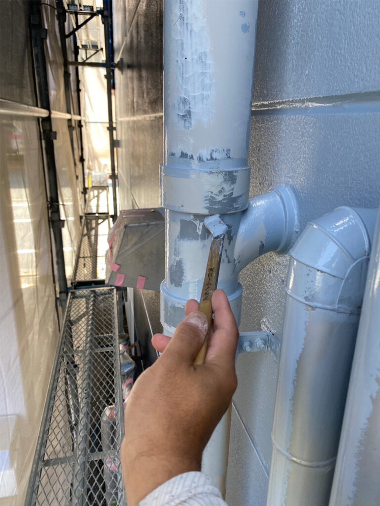 福岡県八女市 テナントビル【改修工事】付帯塗装 写真2