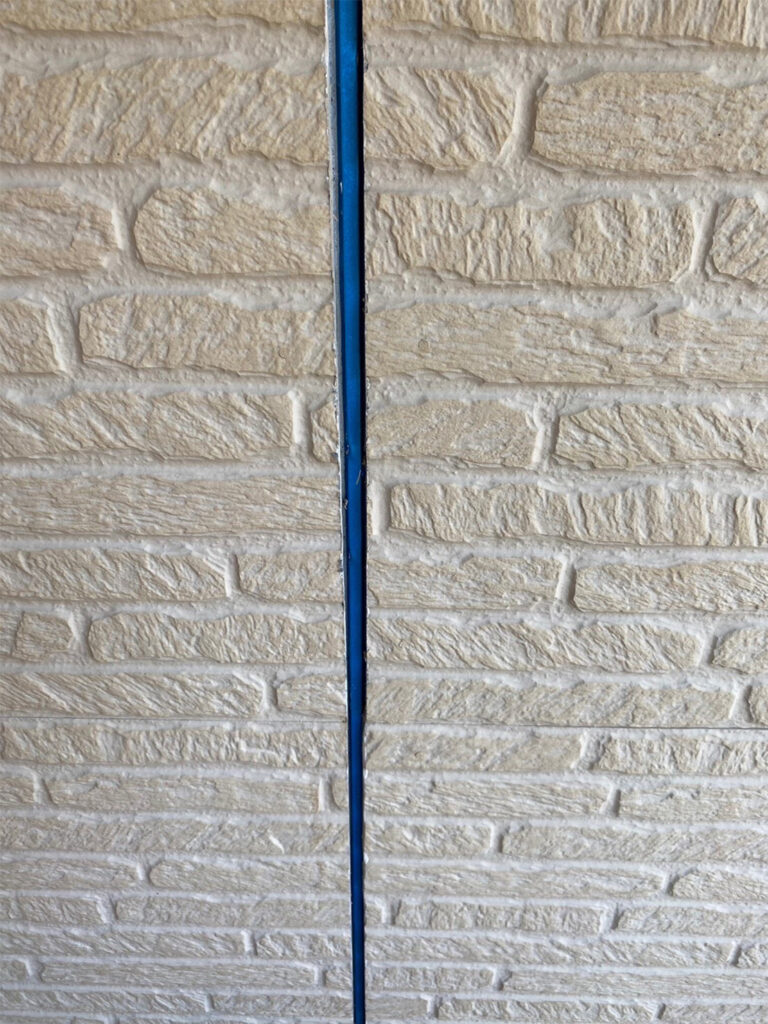 福岡県福岡市東区 O様邸【住宅塗装】コーキング工事 写真2