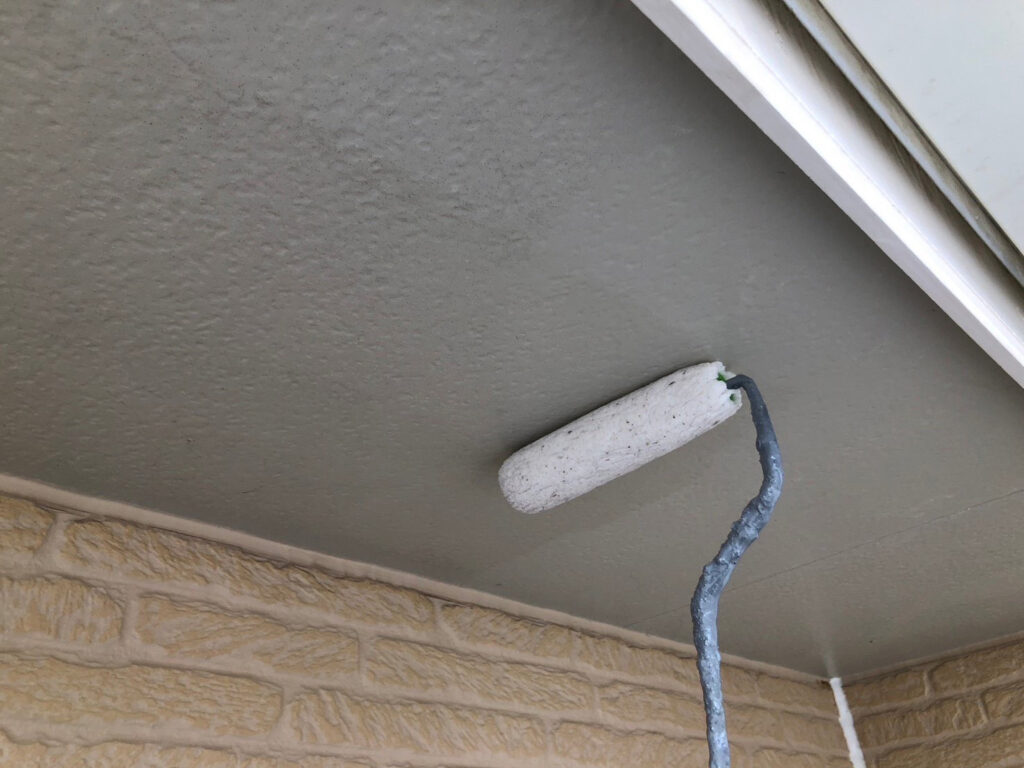 福岡県福岡市東区 O様邸【住宅塗装】軒天塗装 写真3