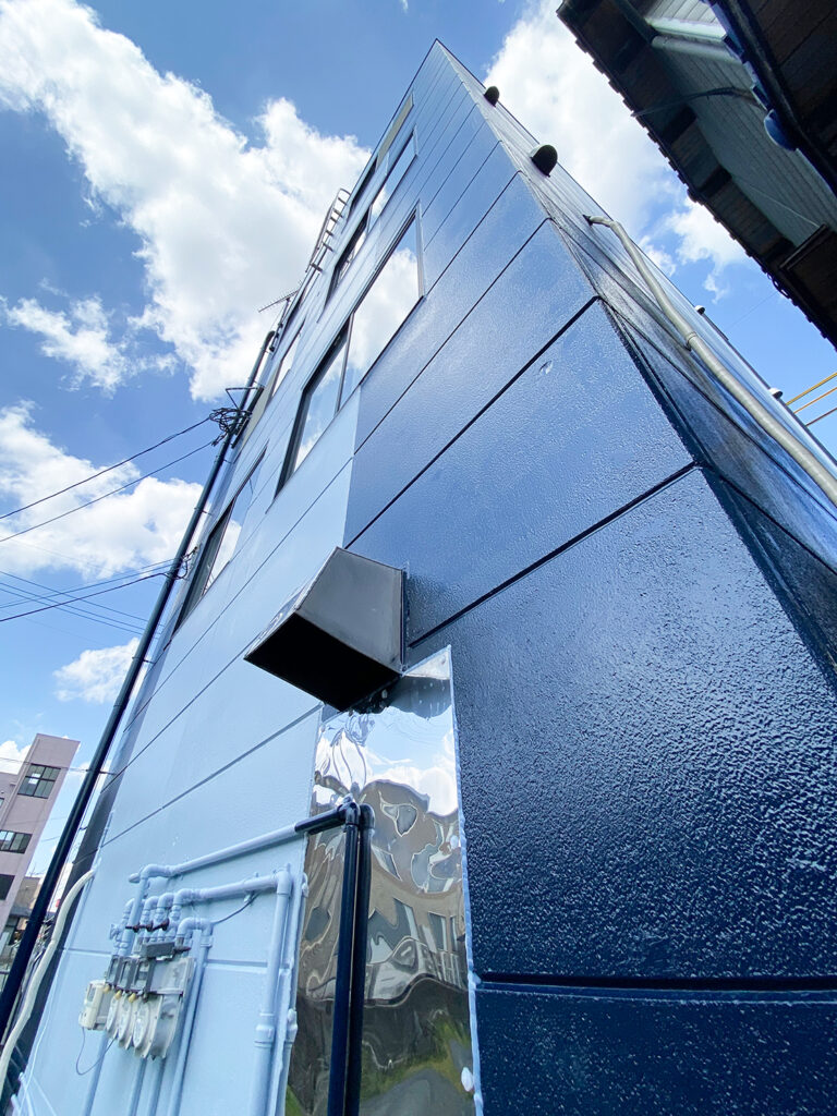 福岡県八女市 テナントビル【改修工事】完工写真1